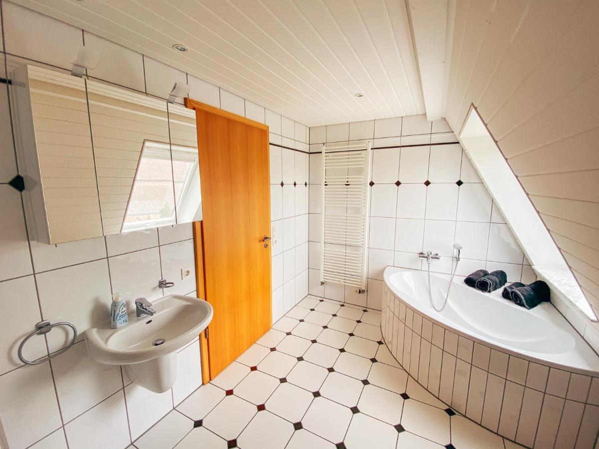 Rheinloft 3 - Grosse Giebelwohnung Mit Dachterrassen An Der Rheinpromenade Emmerich Ngoại thất bức ảnh