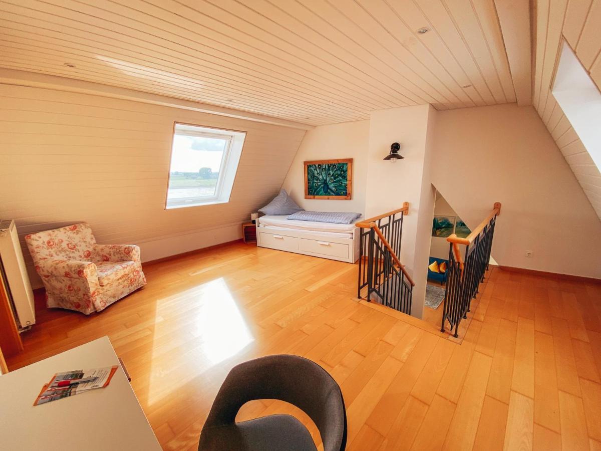Rheinloft 3 - Grosse Giebelwohnung Mit Dachterrassen An Der Rheinpromenade Emmerich Ngoại thất bức ảnh