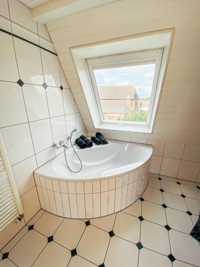 Rheinloft 3 - Grosse Giebelwohnung Mit Dachterrassen An Der Rheinpromenade Emmerich Ngoại thất bức ảnh